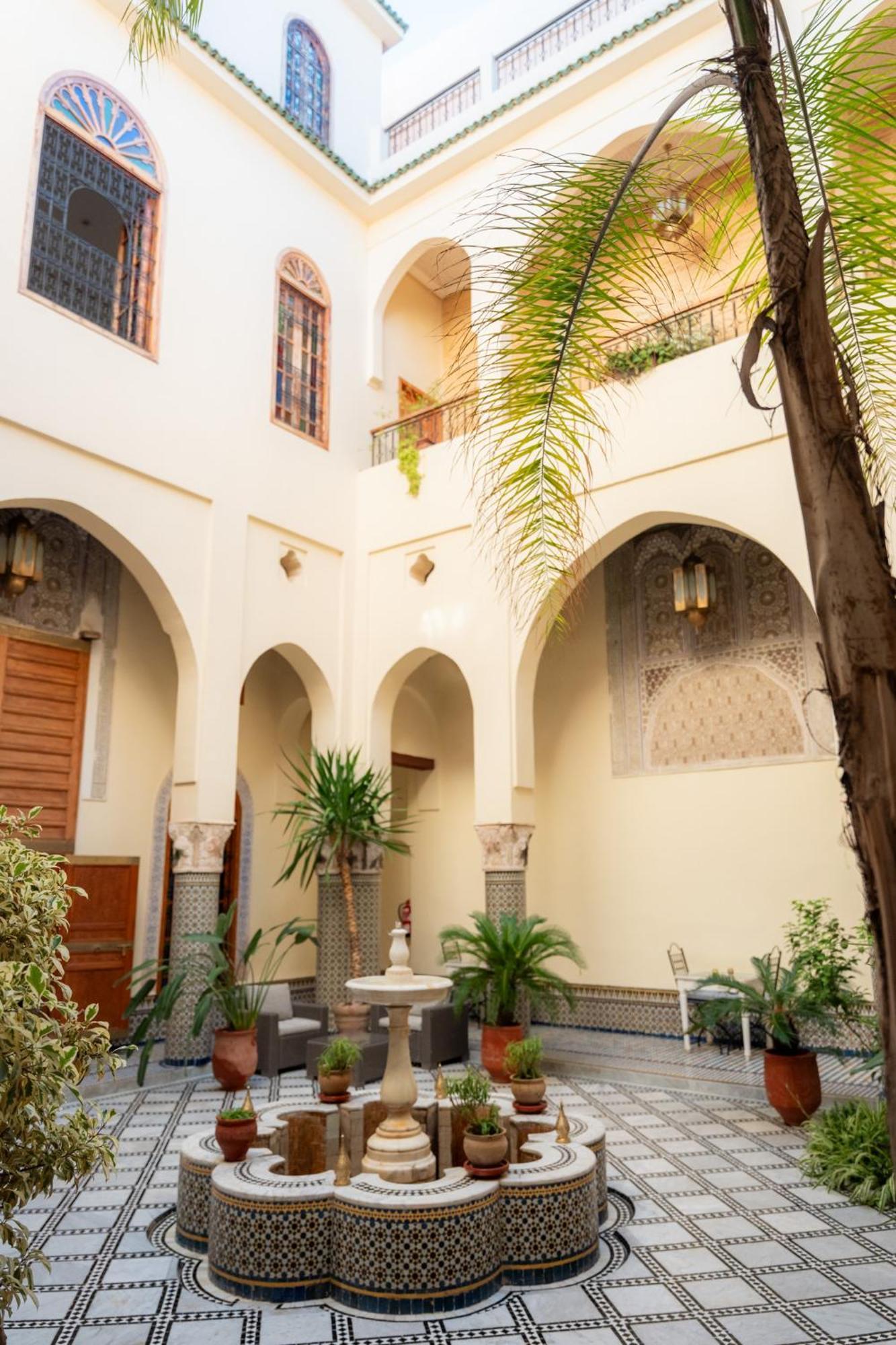 Riad Al Ansari Фес Екстериор снимка